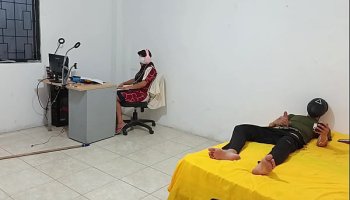 Step sister sitting while I masturbate for her